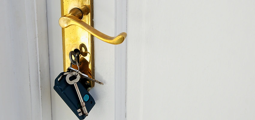 Broken Door Key Extraction in South San Gabriel, CA